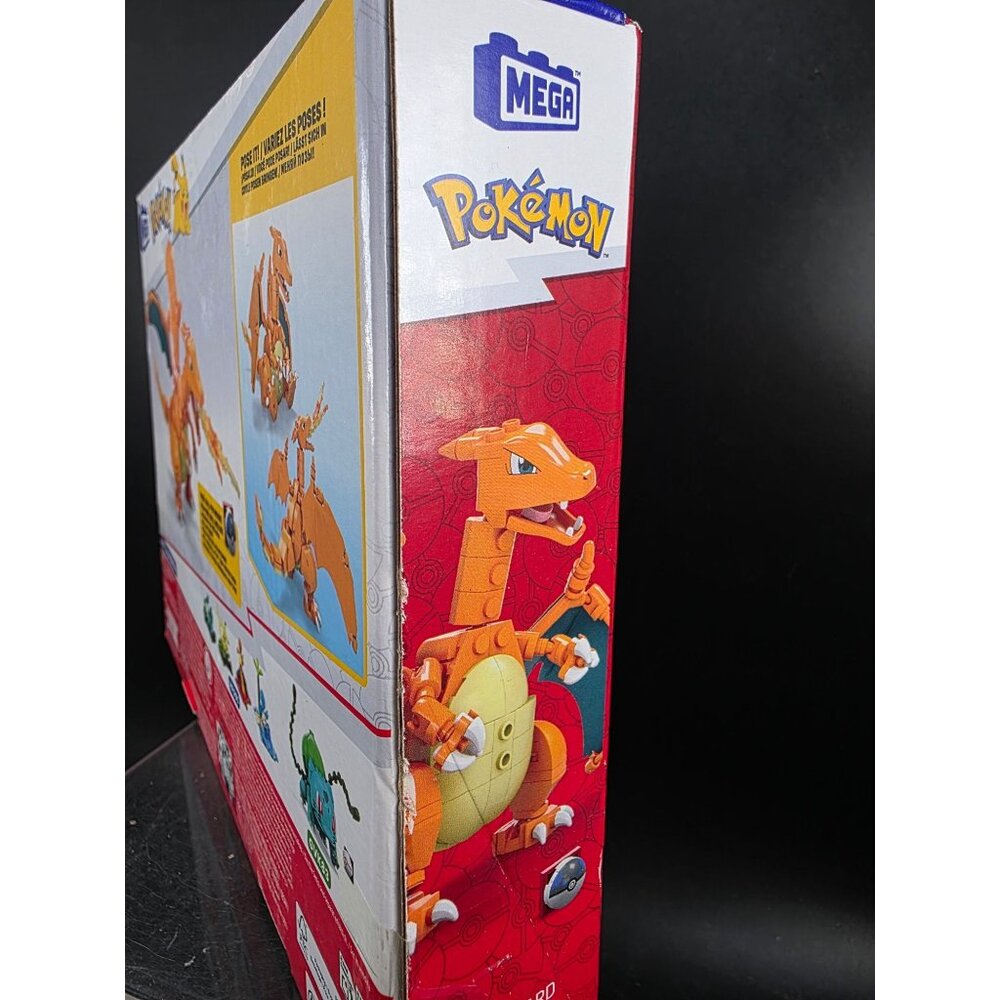 Mega Pokémon Charizard Building Set 222 Pieces Bonus Poké Ball Pin - Picture 8 of 9